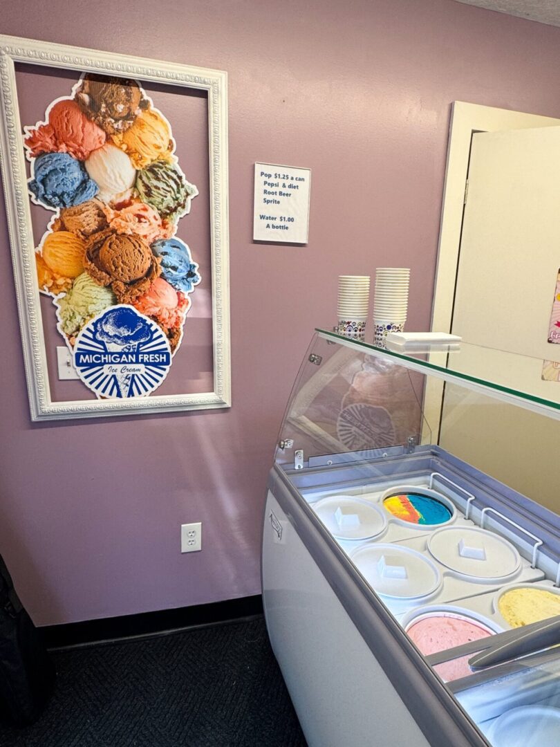 Welcome to the neighborhood, Alley Scoops Ice Cream