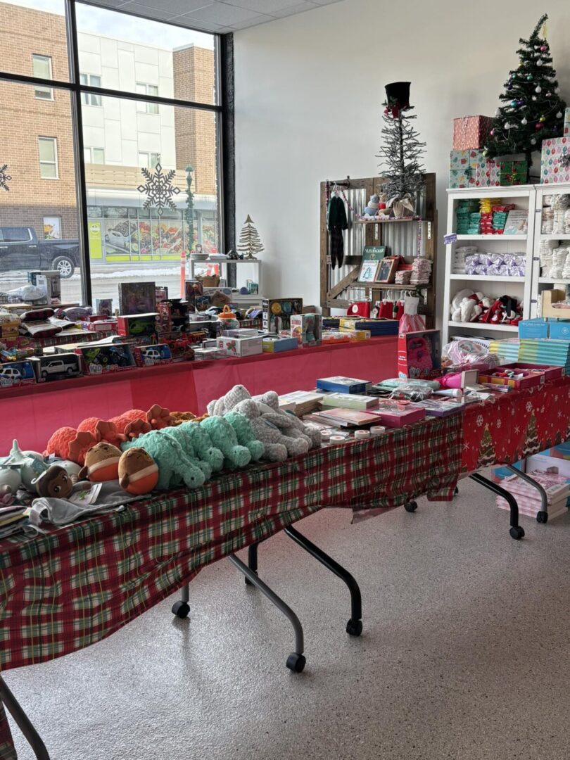 BABE of Whitley County Hosts Holiday Shopping Night for Local Families