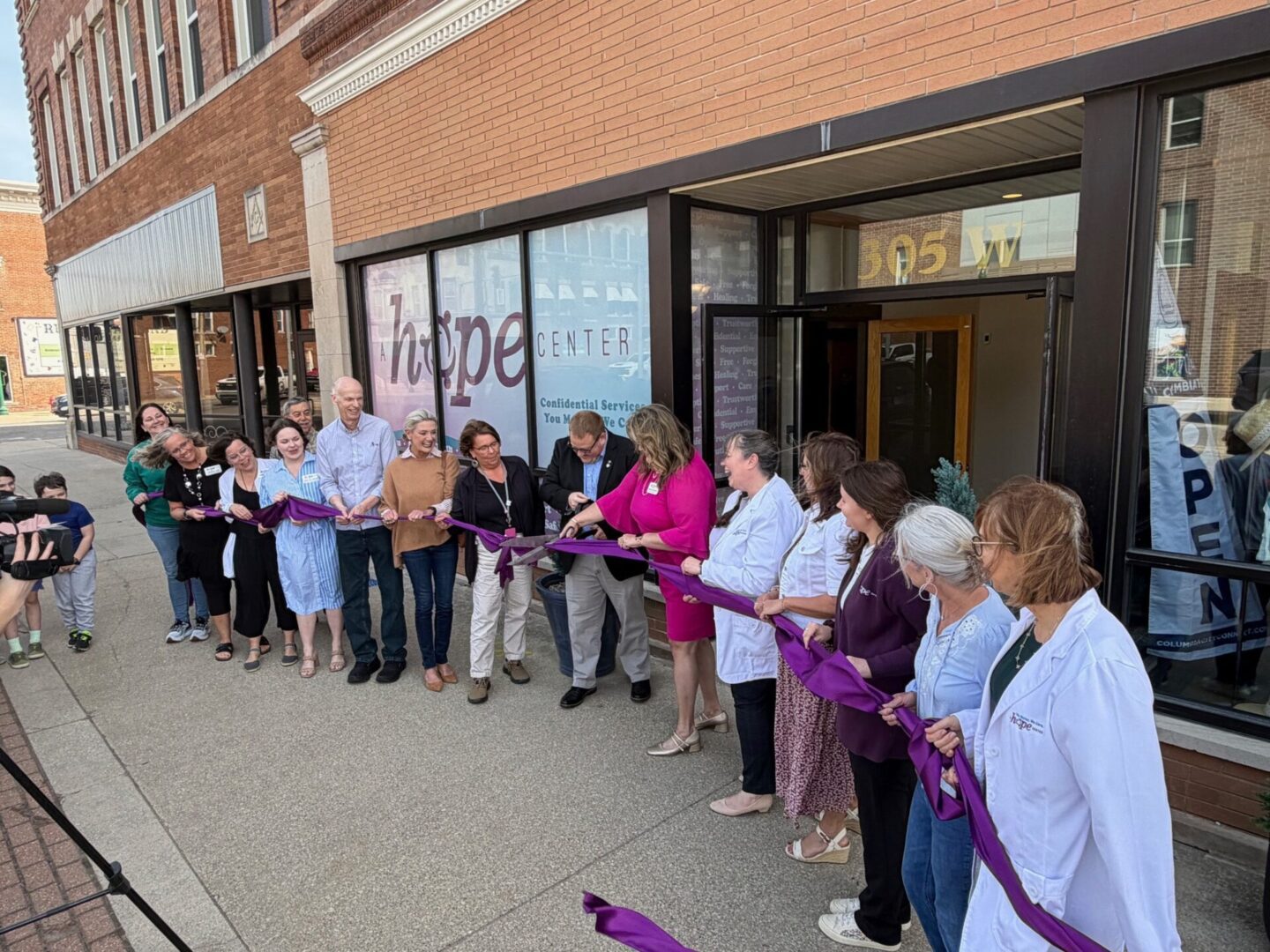 A Hope Center Relocates to Downtown Columbia City, Expanding Support for Women and Families